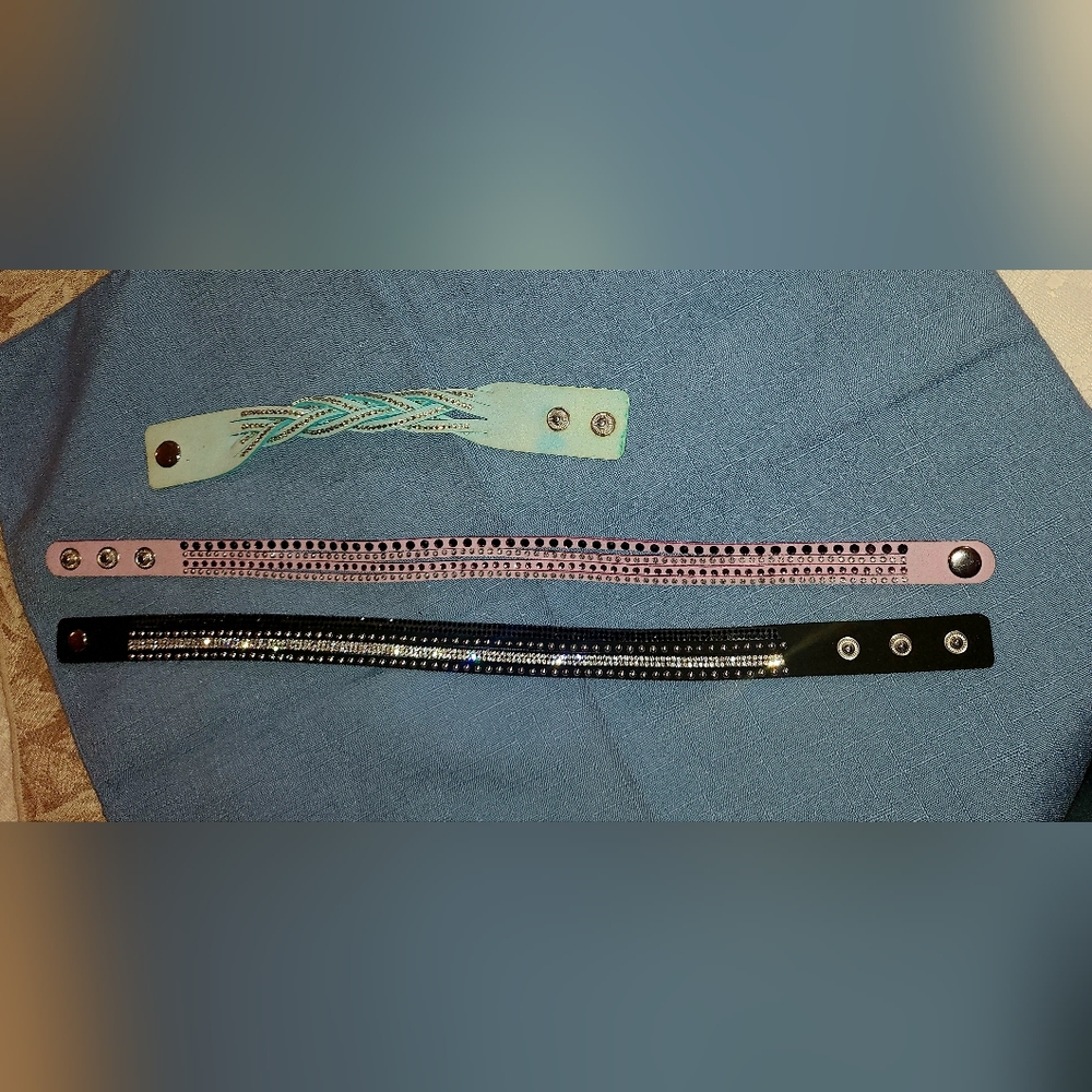 3 Wrap Bracelets,  stackable, Rhinestones. - Picture 3 of 3